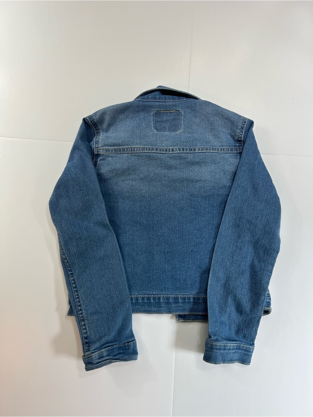 Levi's Kids Dark Blue Denim Jacket with Button Front - Picture 2 of 8
